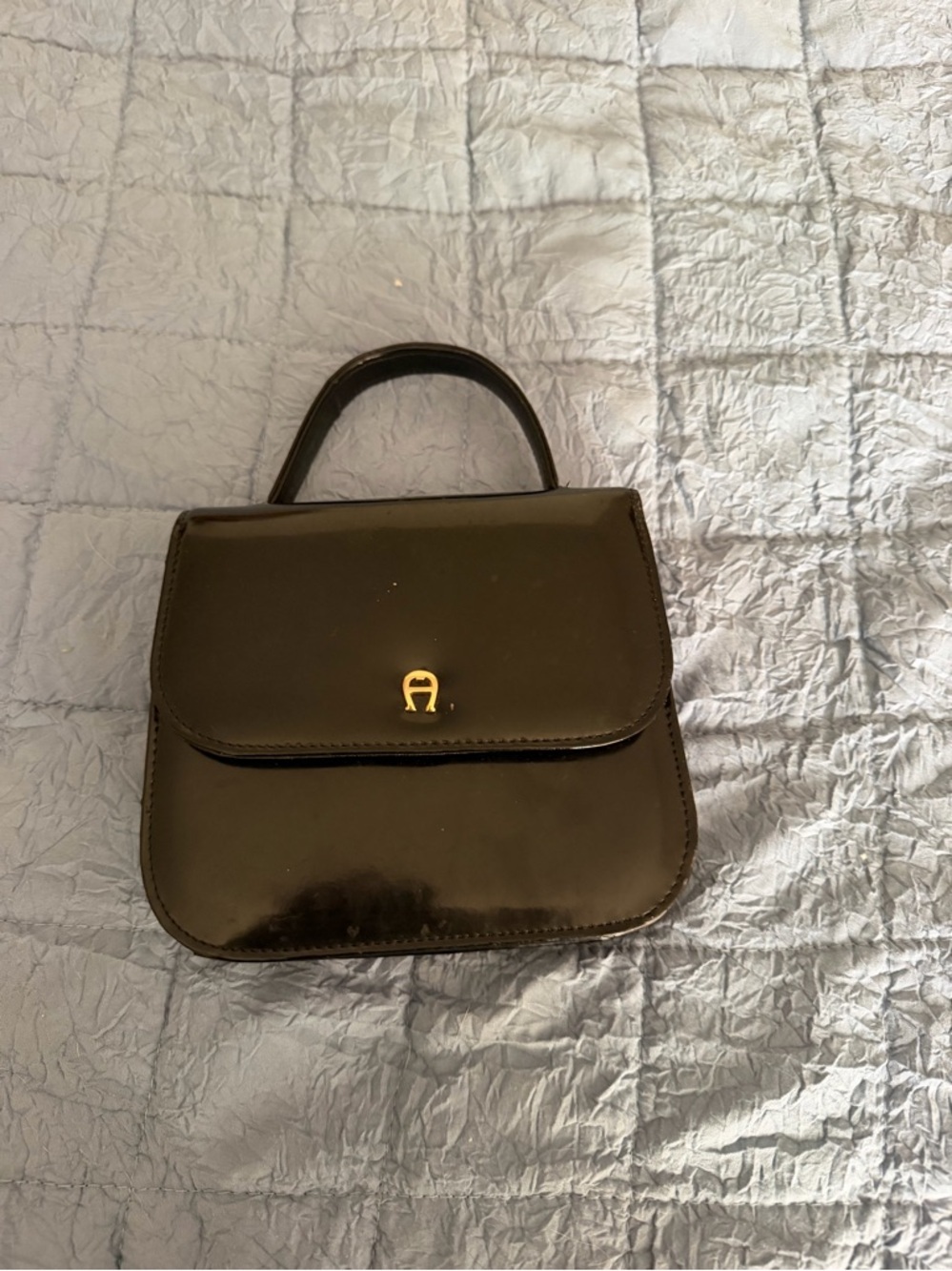 Vintage Etienne Aigner Black Patent small Handbag - Classic Chic